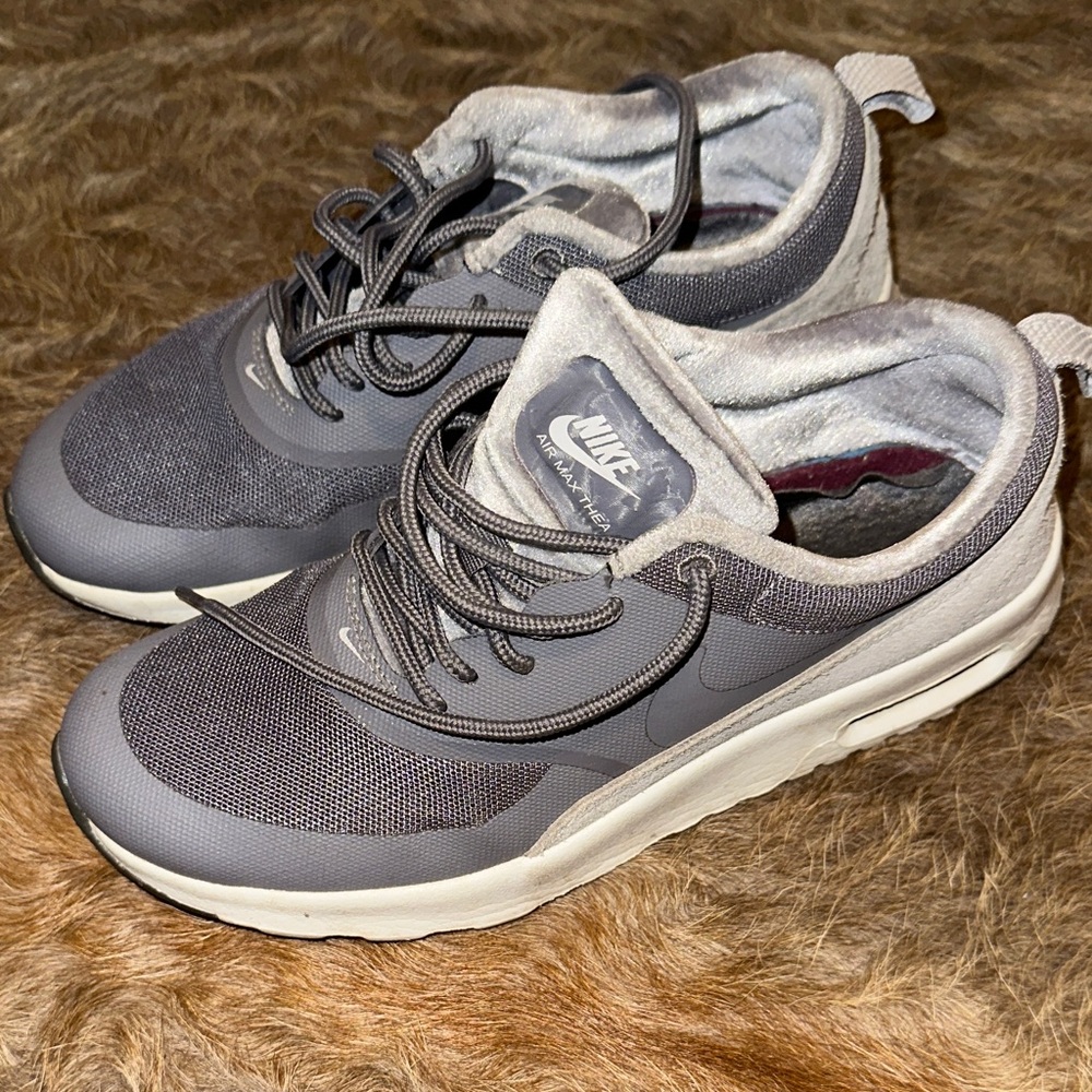 Nike Charcoal and Cream Sneakers